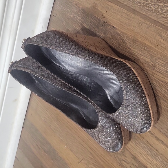 Stuart Weitzman Anna wedge size 6M - Picture 8 of 8